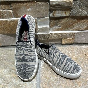 Rothy’s slip on sneaker navy/cream zebra print- size 8.5
